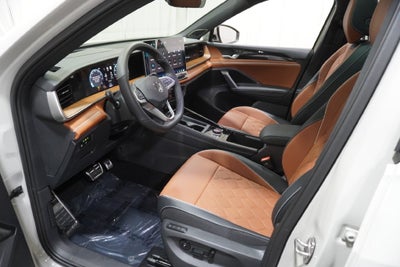 2026 Volkswagen Tiguan SEL R-Line Turbo