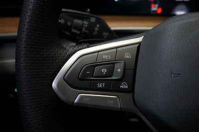 2026 Volkswagen Tiguan 2.0T SEL R-Line Turbo