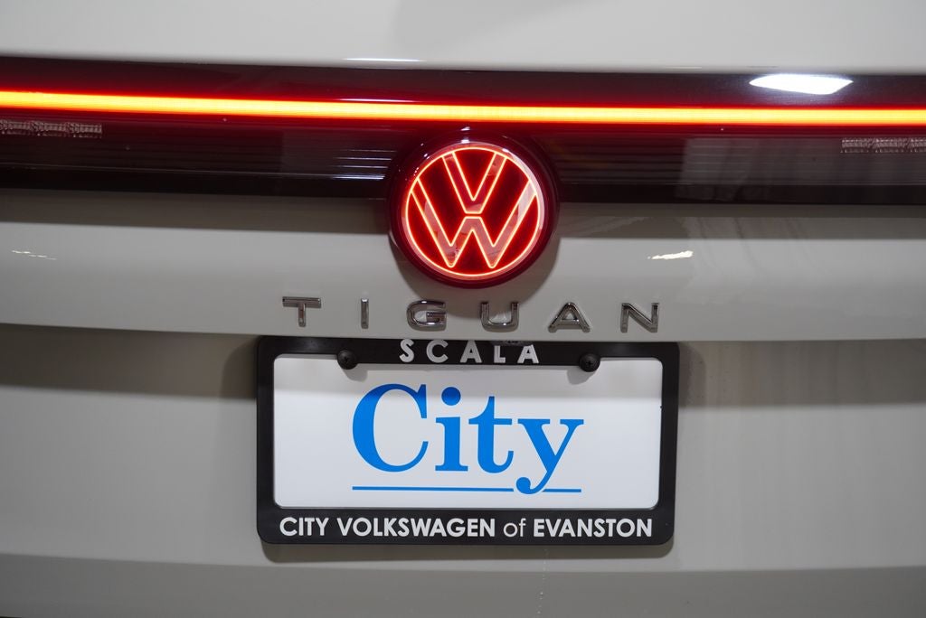 2026 Volkswagen Tiguan 2.0T SEL R-Line Turbo