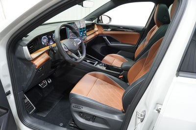 2026 Volkswagen Tiguan 2.0T SEL R-Line Turbo