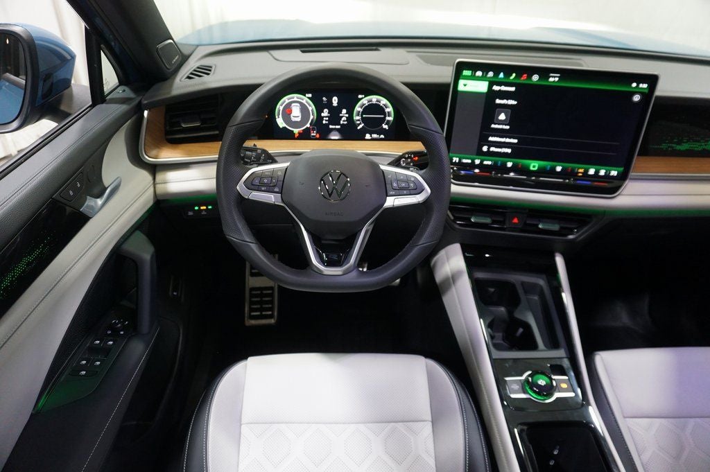 2026 Volkswagen Tiguan 2.0T SEL R-Line Turbo