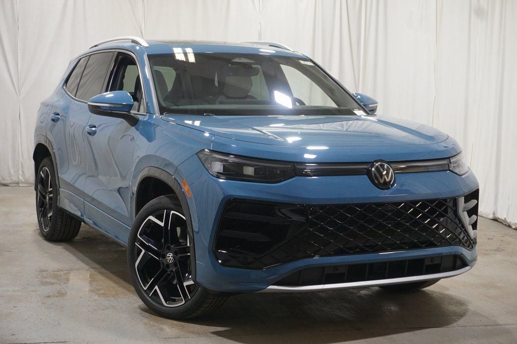 2026 Volkswagen Tiguan 2.0T SEL R-Line Turbo