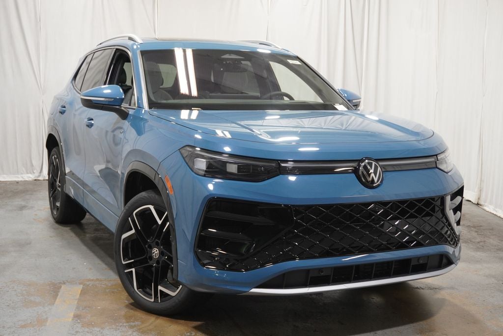 2026 Volkswagen Tiguan 2.0T SEL R-Line Turbo