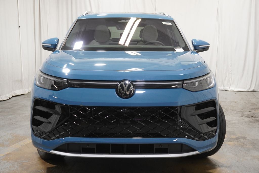 2026 Volkswagen Tiguan 2.0T SEL R-Line Turbo