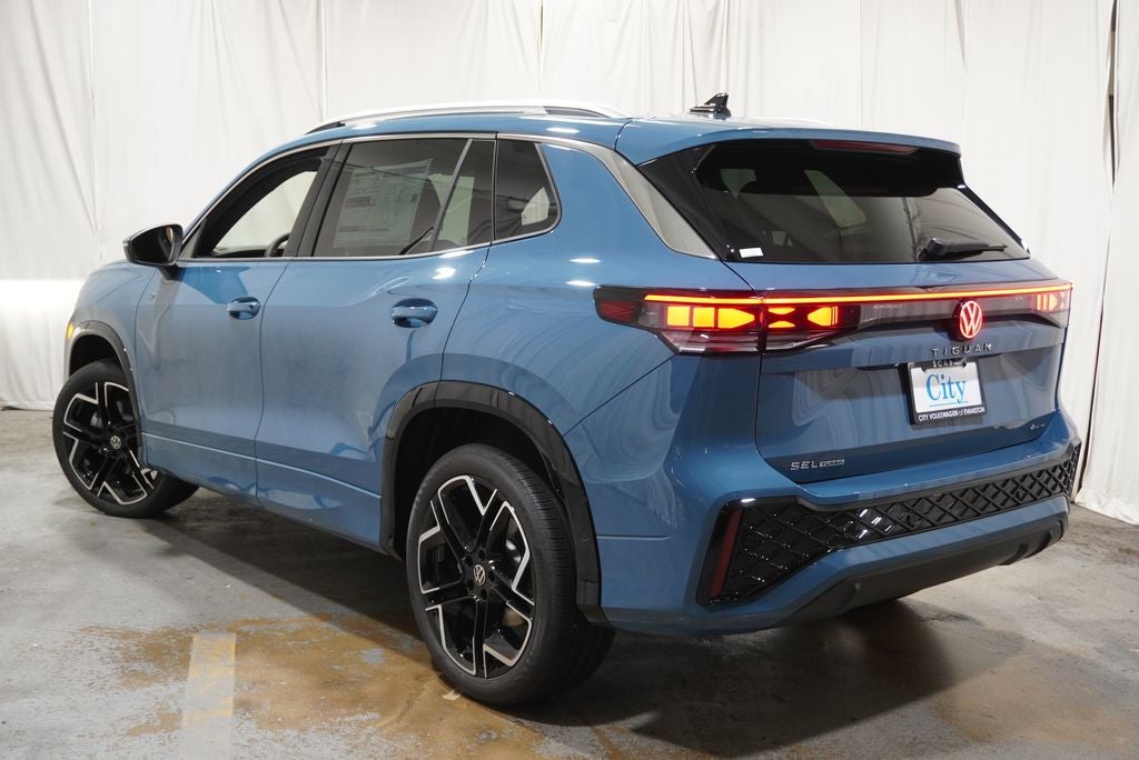 2026 Volkswagen Tiguan 2.0T SEL R-Line Turbo