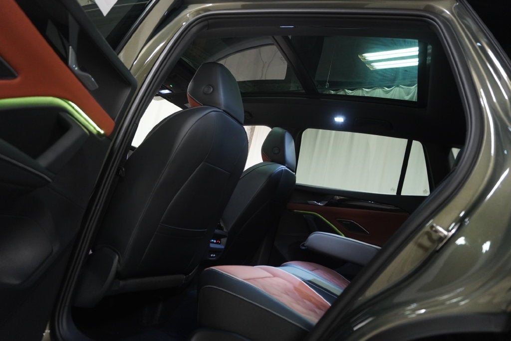 2026 Volkswagen Tiguan SEL R-Line Turbo