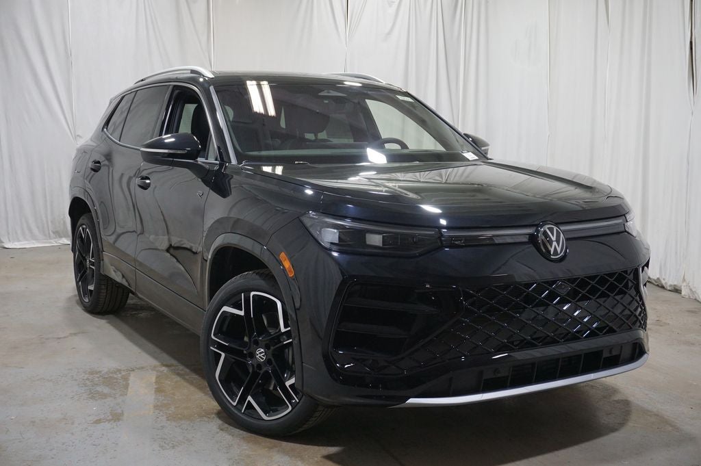 2026 Volkswagen Tiguan 2.0T SEL R-Line Turbo