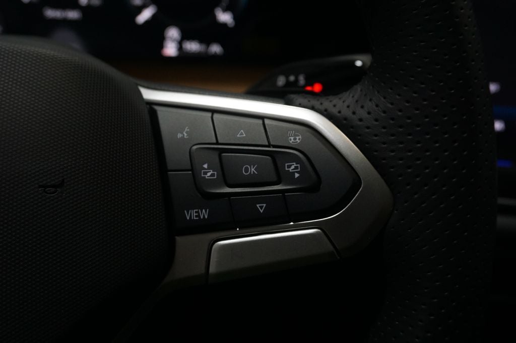 2026 Volkswagen Tiguan 2.0T SEL R-Line Turbo