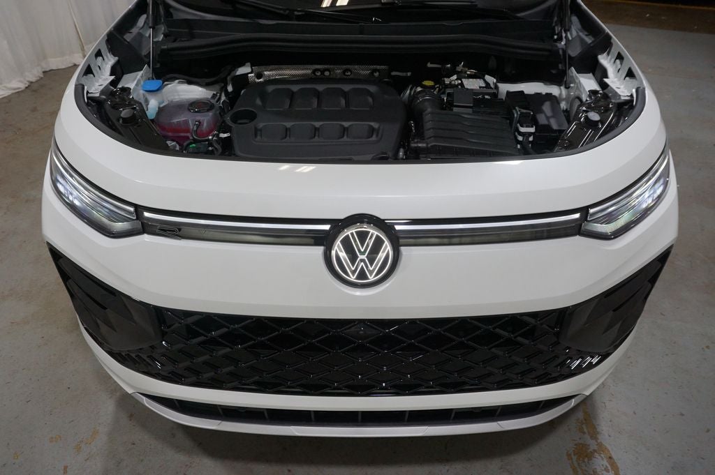 2026 Volkswagen Tiguan 2.0T SEL R-Line Turbo