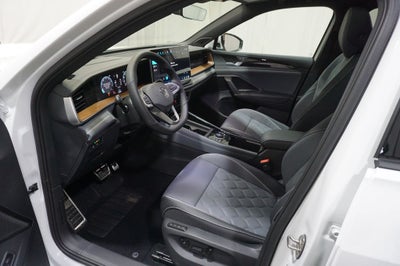 2026 Volkswagen Tiguan 2.0T SEL R-Line Turbo