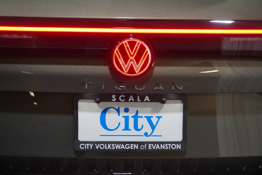 2026 Volkswagen Tiguan SEL R-Line Turbo