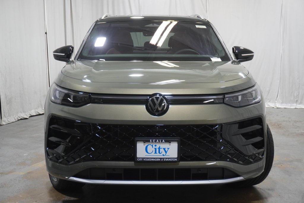 2026 Volkswagen Tiguan SEL R-Line Turbo