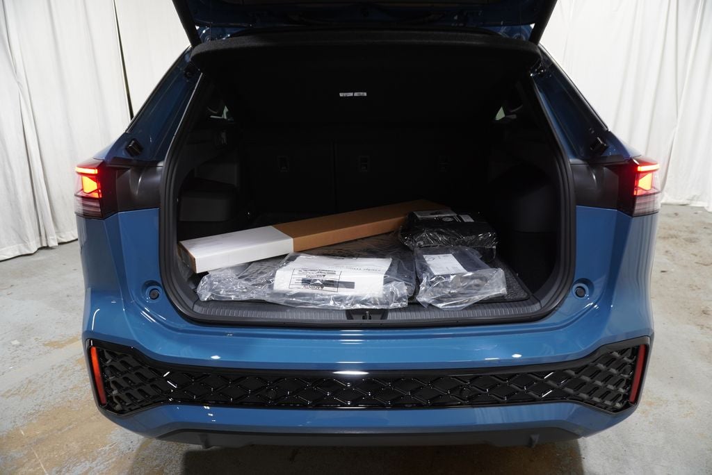 2026 Volkswagen Tiguan 2.0T SEL R-Line