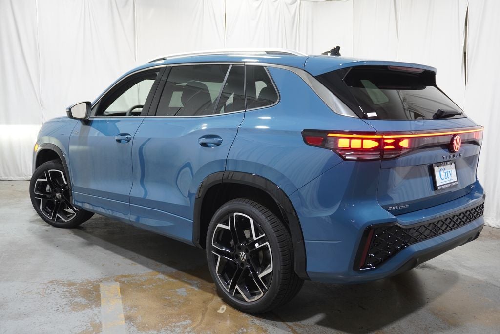 2026 Volkswagen Tiguan 2.0T SEL R-Line