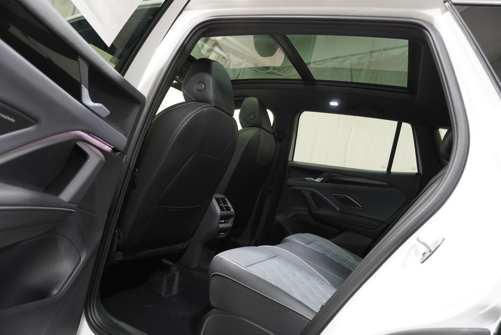 2026 Volkswagen Tiguan 2.0T SEL R-Line Turbo