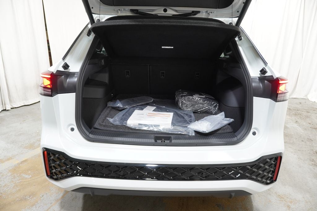 2026 Volkswagen Tiguan 2.0T SEL R-Line Turbo