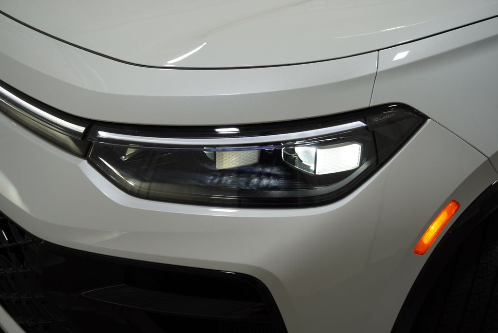 2026 Volkswagen Tiguan 2.0T SEL R-Line Turbo
