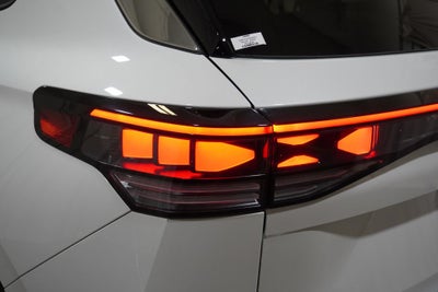 2026 Volkswagen Tiguan 2.0T SEL R-Line Turbo
