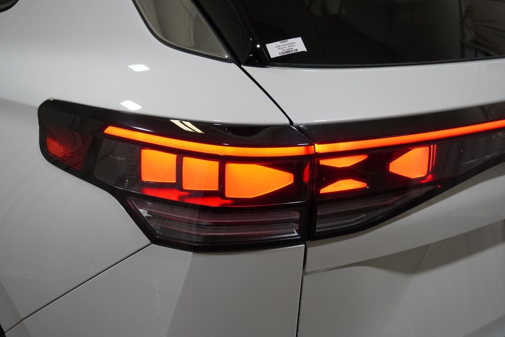 2026 Volkswagen Tiguan 2.0T SEL R-Line Turbo