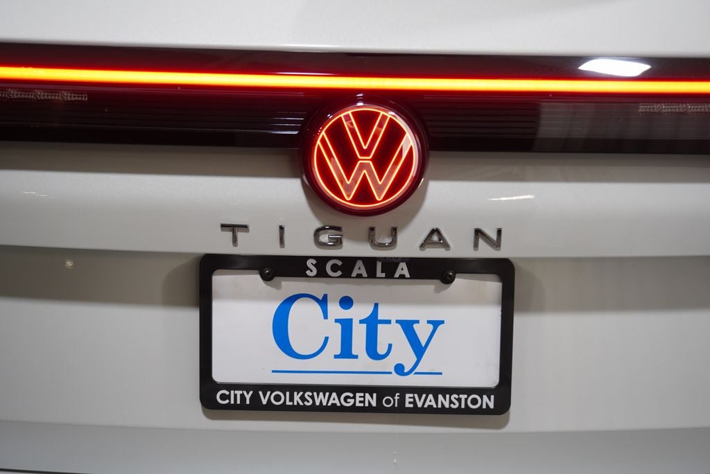2026 Volkswagen Tiguan 2.0T SEL R-Line Turbo