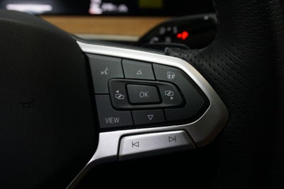 2026 Volkswagen Tiguan 2.0T SEL R-Line Turbo