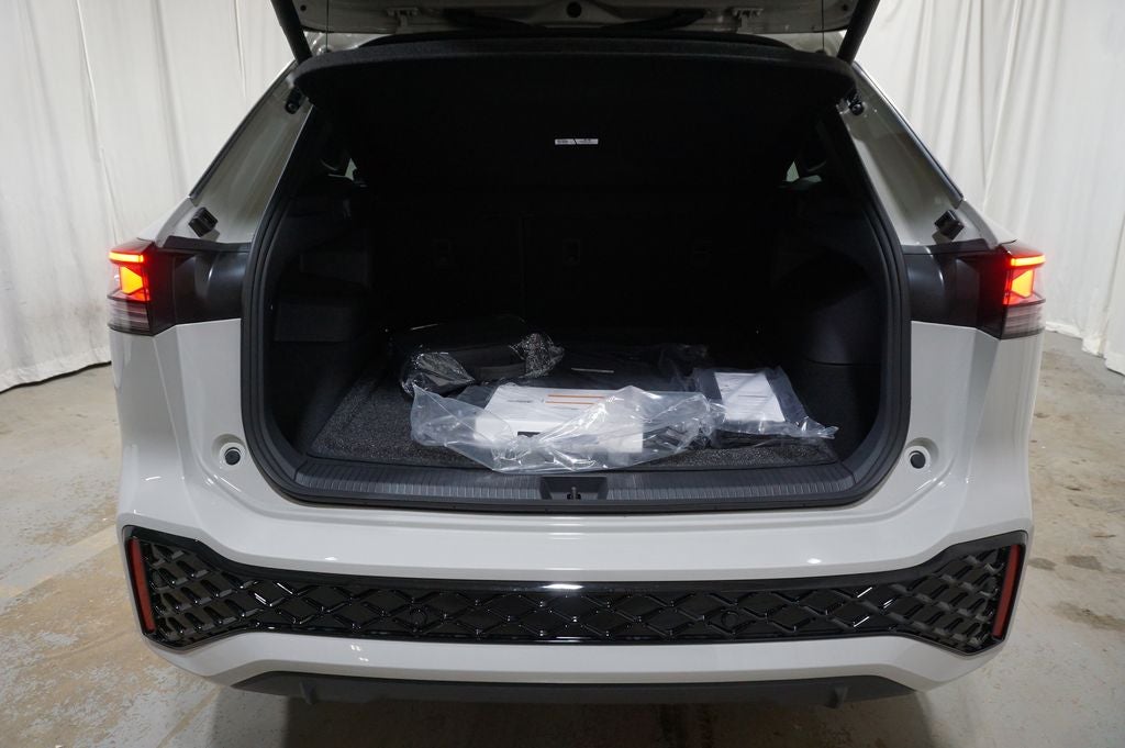 2026 Volkswagen Tiguan 2.0T SEL R-Line Turbo