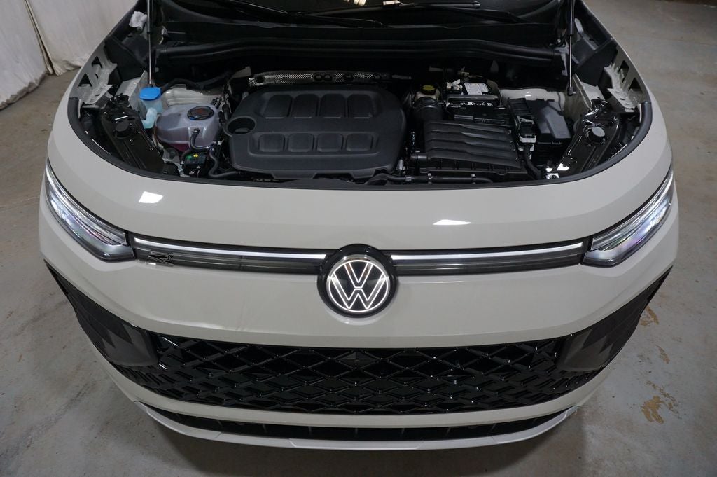 2026 Volkswagen Tiguan 2.0T SEL R-Line Turbo