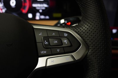 2026 Volkswagen Tiguan 2.0T SEL R-Line