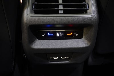 2026 Volkswagen Tiguan 2.0T SEL R-Line