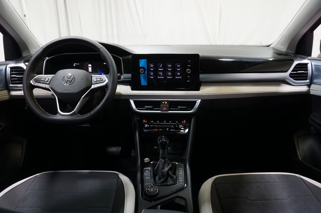 2026 Volkswagen Taos 1.5T SE