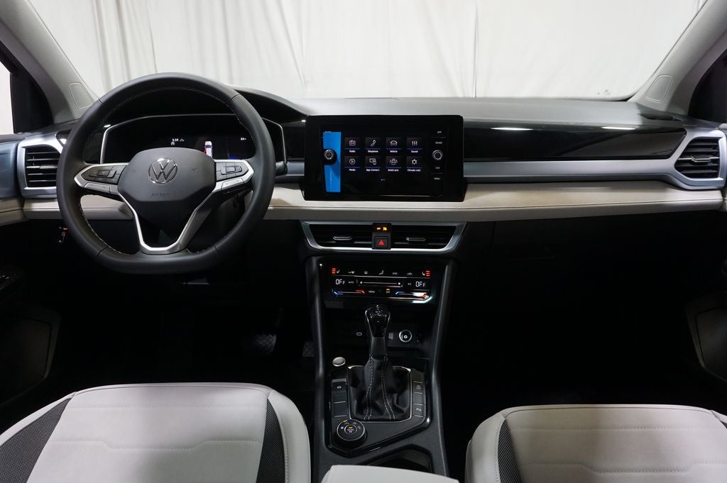 2026 Volkswagen Taos 1.5T SE