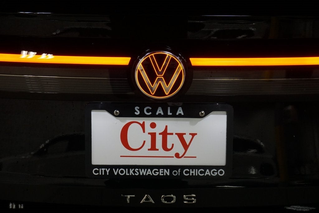 2025 Volkswagen Taos 1.5T SE