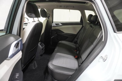 2027 Volkswagen Taos 1.5T SE