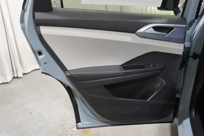 2027 Volkswagen Taos 1.5T SE