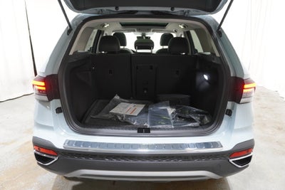 2027 Volkswagen Taos 1.5T SE