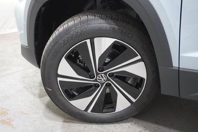 2027 Volkswagen Taos 1.5T SE