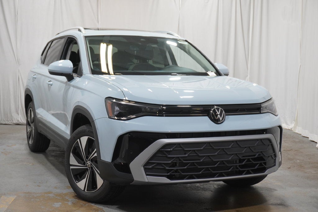 2027 Volkswagen Taos 1.5T SE