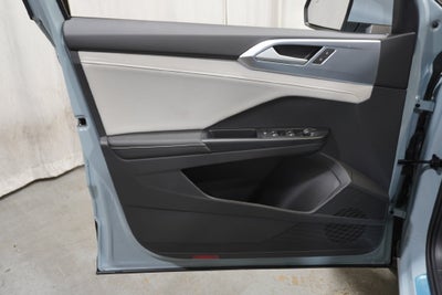 2027 Volkswagen Taos 1.5T SE