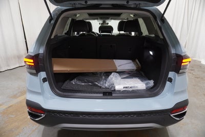 2027 Volkswagen Taos 1.5T SE