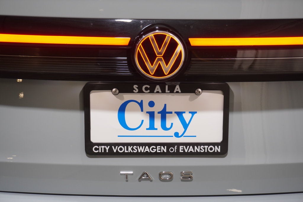 2027 Volkswagen Taos 1.5T SE