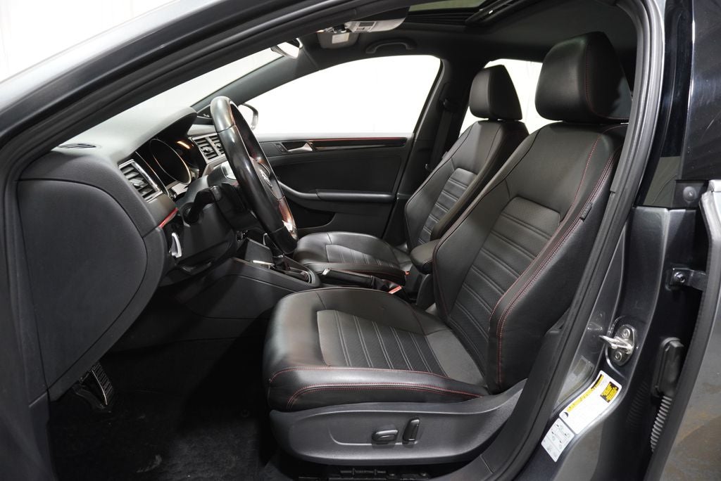 2018 Volkswagen Jetta GLI 2.0
