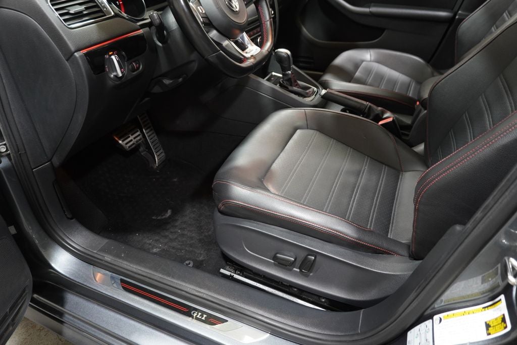 2018 Volkswagen Jetta GLI 2.0