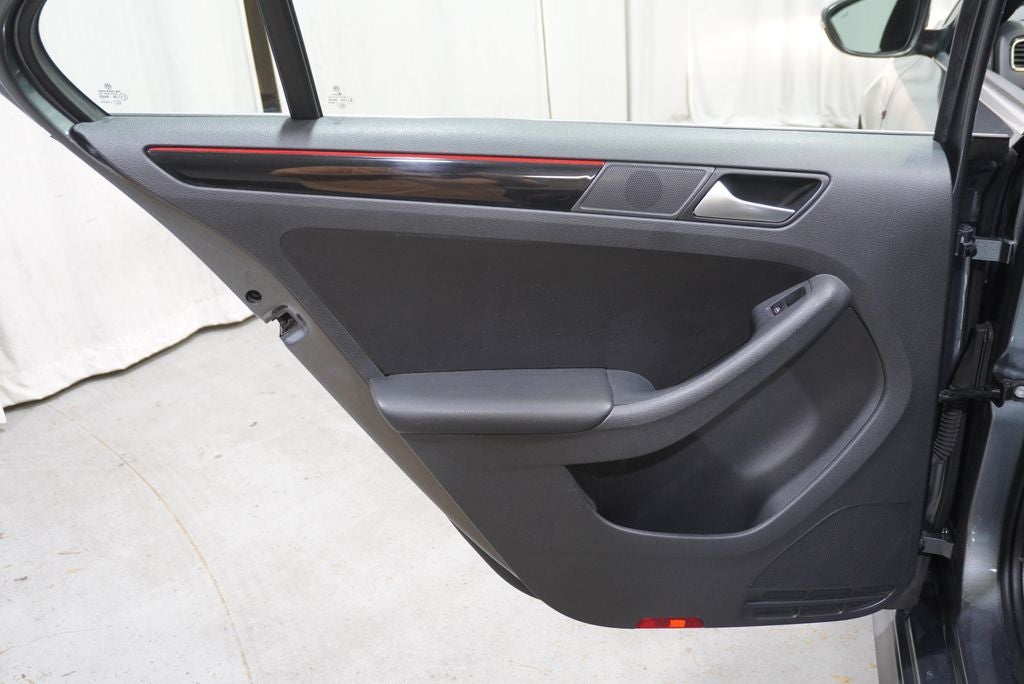 2018 Volkswagen Jetta GLI 2.0