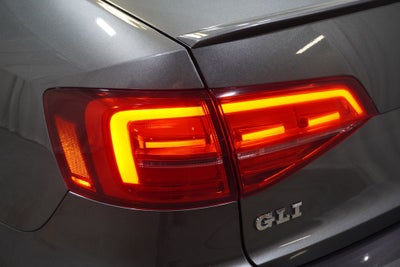 2018 Volkswagen Jetta GLI 2.0
