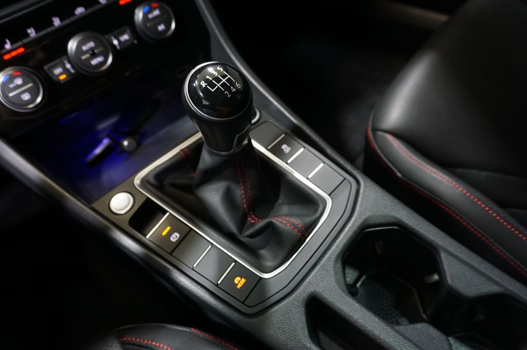 2020 Volkswagen Jetta GLI 2.0T Autobahn 6-Speed Manual