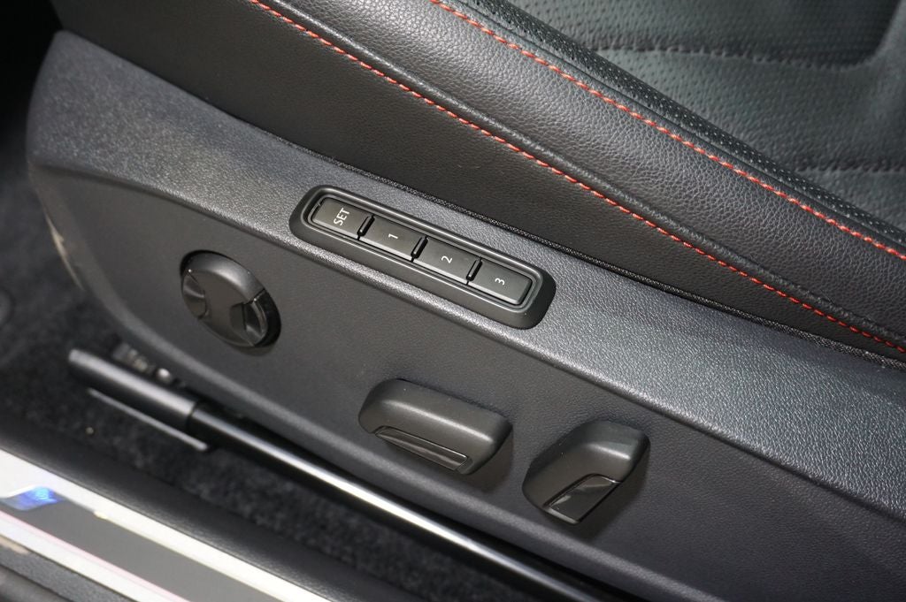 2020 Volkswagen Jetta GLI 2.0T Autobahn 6-Speed Manual