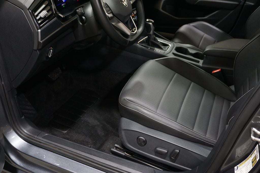 2023 Volkswagen Jetta 1.5T SE