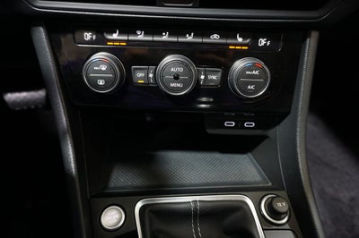2022 Volkswagen Jetta 1.5T SE