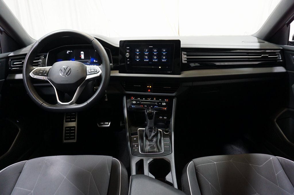 2025 Volkswagen Jetta 1.5T Sport