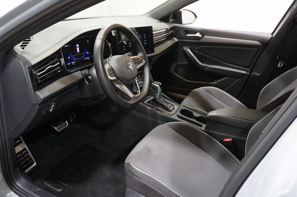 2025 Volkswagen Jetta 1.5T Sport